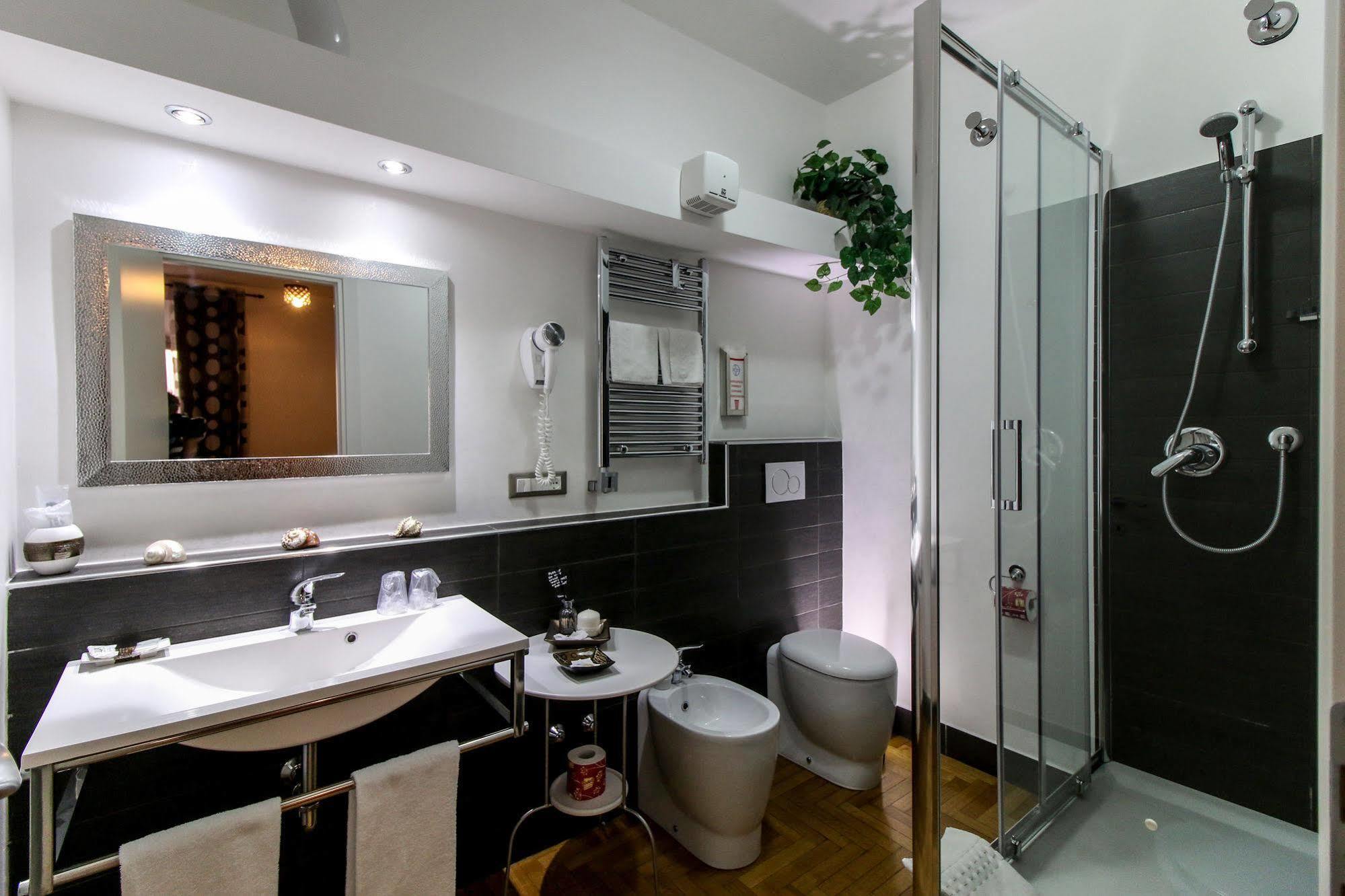 Caroline Rooms โรม ภายนอก รูปภาพ