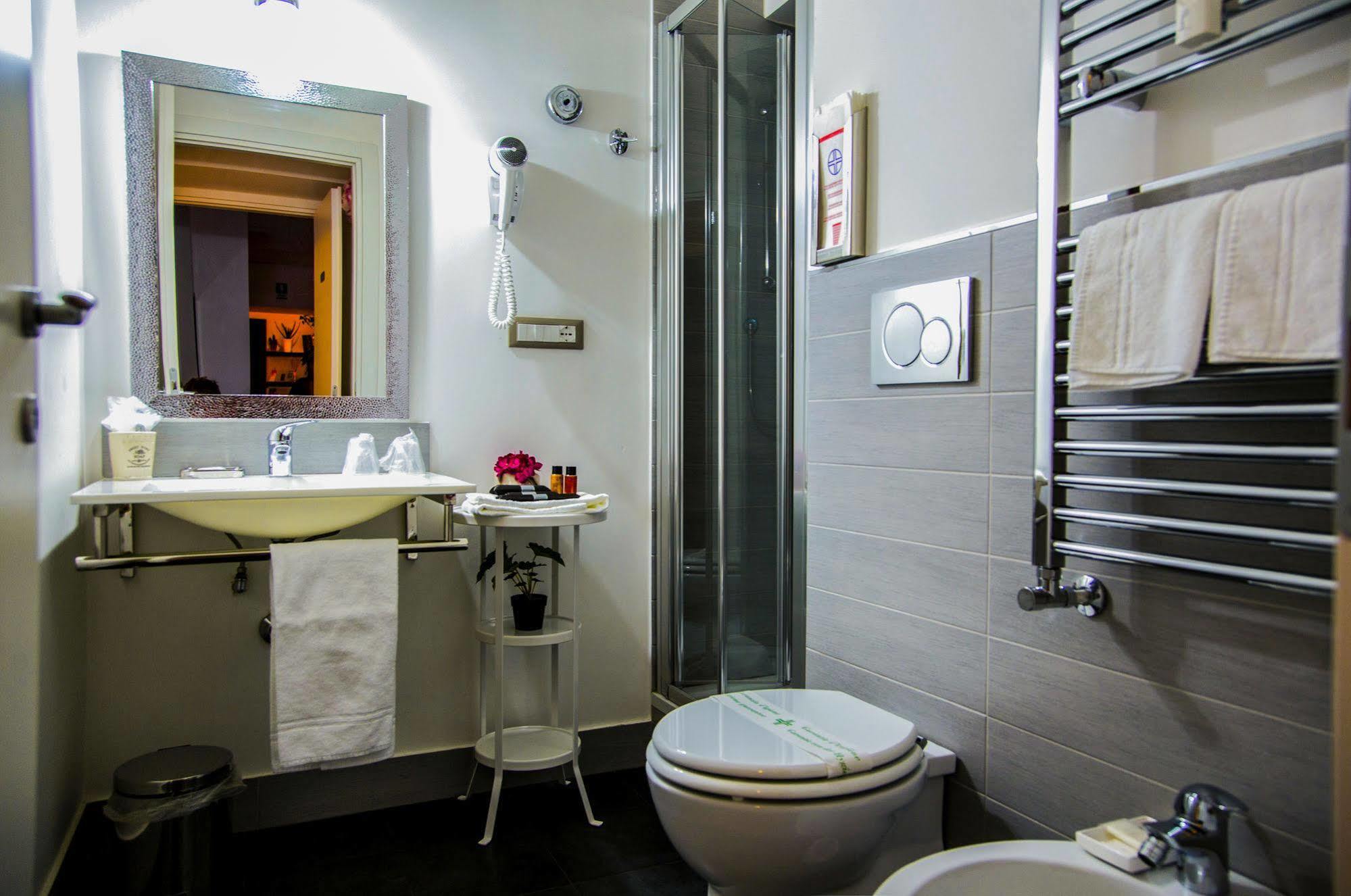 Caroline Rooms โรม ภายนอก รูปภาพ
