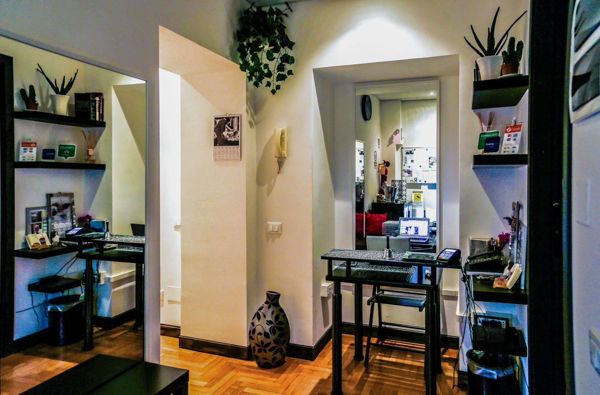 Caroline Rooms โรม ภายนอก รูปภาพ